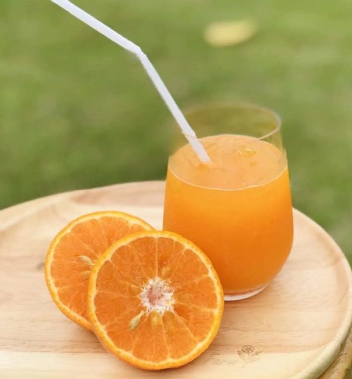 น้ำส้มสด