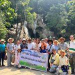 ทริปสะบายดีหลวงพระบาง-ทีมงานบ้านไร่สะบายดี